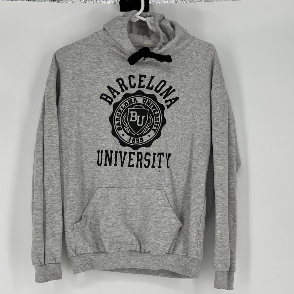 Grey Pullover Hoodie‎